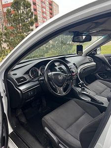 Продам Honda Accord 2014 (5 фото из 8)