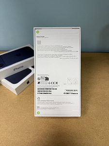 iPhone 17 Pro Max, 512GB, Deep Blue (2 foto / 2)