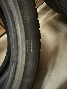 Hankook Winter I*cept EVO3 W330 225/40/R18 (3 foto / 7)