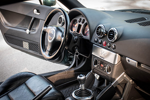 Audi TT 1.8 turbo kupee (5 foto / 14)