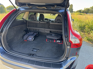 Volvo XC60 Polestar 2.4 D5 158 kW (5 foto / 15)