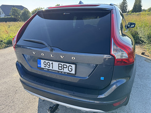 Volvo XC60 Polestar 2.4 D5 158 kW (6 foto / 15)