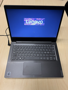 Lenovo V14 i3 10th Gen 8GB 256GB (1 foto / 3)