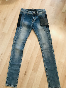 Philipp Plein teksad uued (2 foto / 3)
