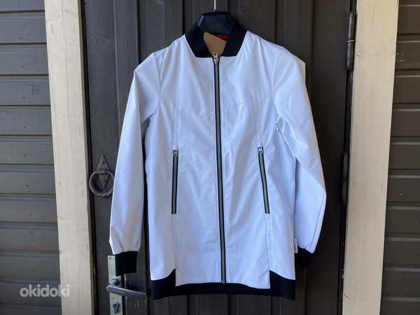 Новая тонкая куртка/ветровка Reima k/s, размер 134 (большой) (фото #2)