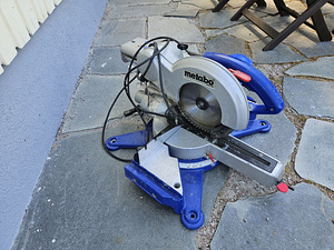 Müüa nurgasaag Metabo KGS 255 kasutatud (1 foto / 2)