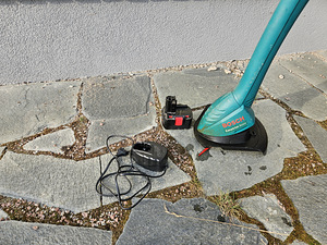 Müüa akutrimmer BOSCH Easytrim ACCU (1 foto / 6)