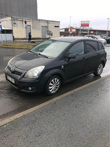 Toyota Corolla Verso D-CAT 2.2 130kw (1 foto / 10)