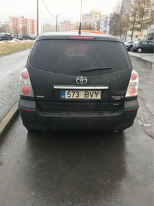 Toyota Corolla Verso D-CAT 2.2 130kw (3 foto / 10)
