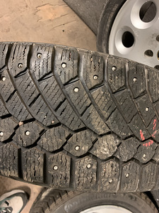 Диски+шины 205/55/r16 Alfa Romeo / plaadid+rehvid (3 фото из 3)