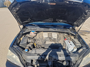 Kia Sorento 2.5 (8 foto / 8)