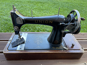 Vanaaegne kohverõmblusmasin Union