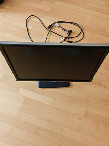 Dell Ultrasharp U2412mb (1 foto / 2)