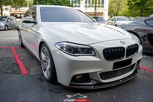 BMW F10/F11 M-Performance Esistange lisa (3 foto / 3)