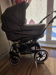Emmaljunga Edge Duo Combi 3-in-1 Duo S black raamil (1 foto / 10)