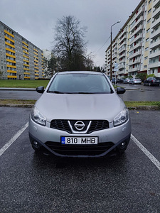 Nissan Qashqai 1.6 86kW (2 foto / 12)
