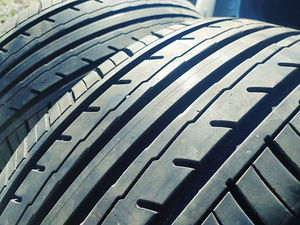 Yokohama suverehvid R17 (1 foto / 3)