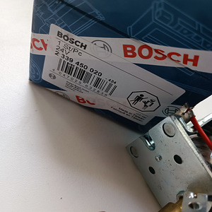 Bosch 24V Solenoid (2 foto / 2)