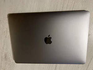 MacBook Air 13" Apple M1 (3 foto / 4)