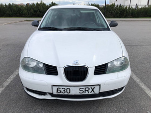 Seat Cordoba 1.4 74KW (1 foto / 11)