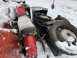 Dnepr külgkorviga (2 foto / 3)