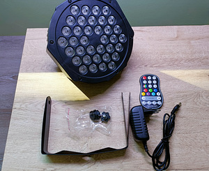 Uking akuga DMX 36 LED par lavavalgusti (8 foto / 8)