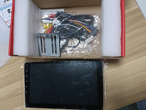 Car radio Android 12 (8 фото из 10)