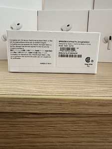 Airpods pro 2 usb-c (3 фото из 4)