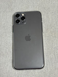 iPhone 11 Pro (2 фото из 3)