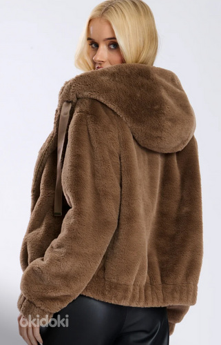Teddy mantel