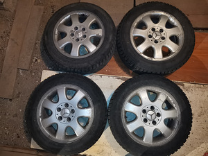 Mercedes 16 veljed + talverehvid + poldid (4 foto / 4)