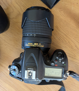 Nikon D7100 komplekt – 3 objektiivi + statiiv + lisad (1 foto / 4)