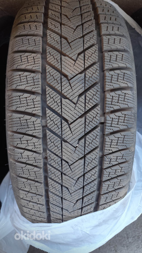 Rehvid 245/40/20