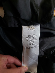 Gucci "Angry Cat" Nylon Windbreaker (10 foto / 10)