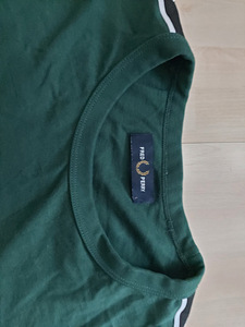 Fred Perry long sleeve (2 foto / 4)