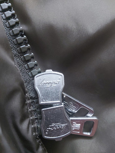 Куртка Moncler (3 фото из 5)