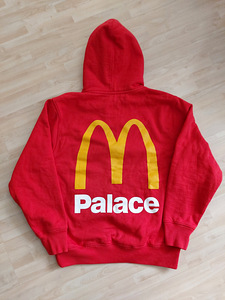 Palace x Mcdonalds (2 foto / 5)