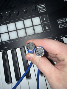 Novation Launchkey 25 mk3 (3 фото из 3)