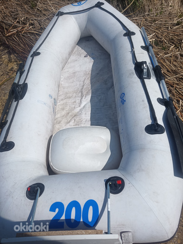 Лодка надувная Navigator III 200 (фото #3)