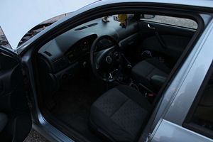 Škoda Octavia 1.9Tdi (6 foto / 8)