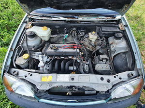 Ford Fiesta (5 foto / 8)