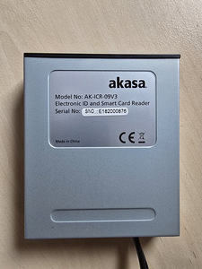 Kaardilugeja Akasa ID jt kaartide jaoks (2 foto / 2)