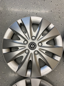 Колпаки на диски Storm 15" R15 (5шт) (5 фото из 10)