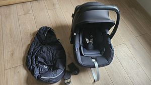 Maxi cosi turvahäll cabriofix 2023 (1 foto / 7)