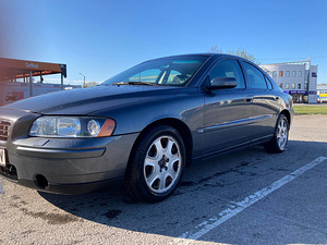Volvo S60 2.4l 103kW 2005 (6 foto / 9)