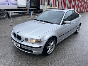 BMW 318 2002 105kw (2 foto / 9)