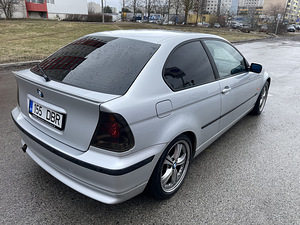 BMW 318 2002 105kw (5 foto / 9)