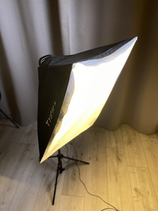 Bi-led valgus 45W, statiiv, softbox (5 foto / 6)