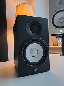 Yamaha HS 5 (1 foto / 2)