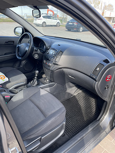 Hyundai i30 1.4 80kW 2008 (10 foto / 14)
